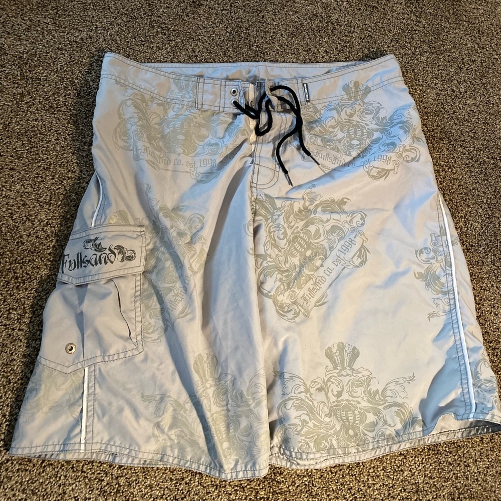 Men’s Size 34 Board Shorts